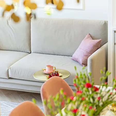 Golden Elite Apartment